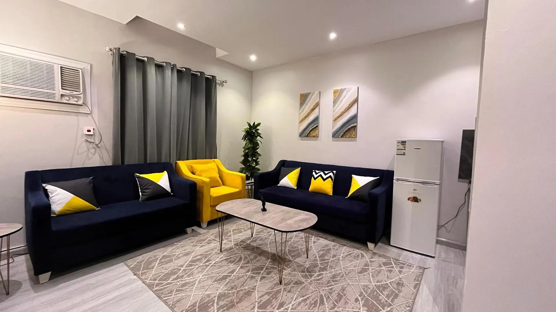 Modern Residential Apartment By Vacantals Džidda