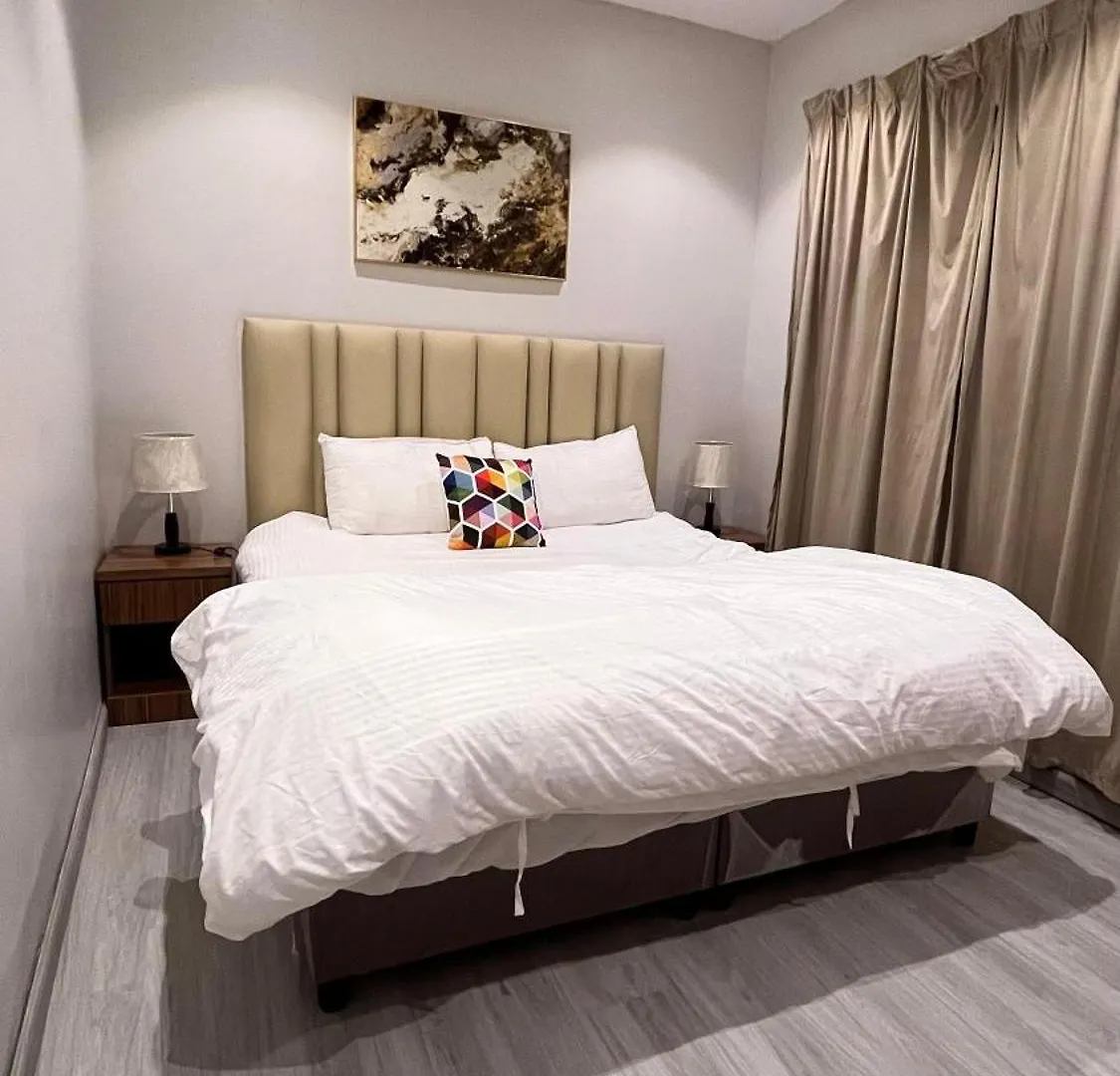 Modern Residential Apartment By Vacantals Džidda